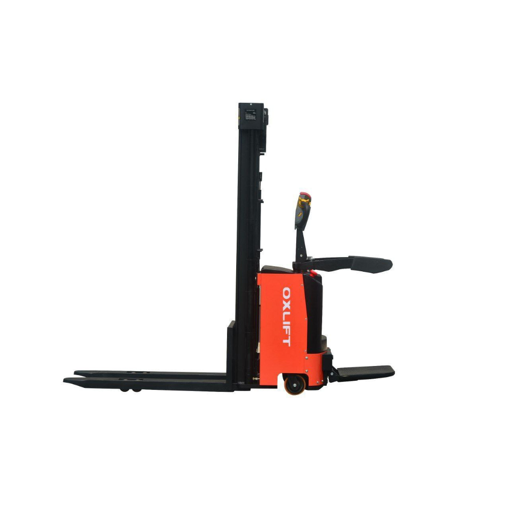 Самоходный штабелер BX15L-4X Li-ion 4500мм 1500кг Самоходный штабелер BX15L-4X Li-ion 4500мм 1500кг